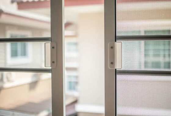 Петли для алюминиевых дверей