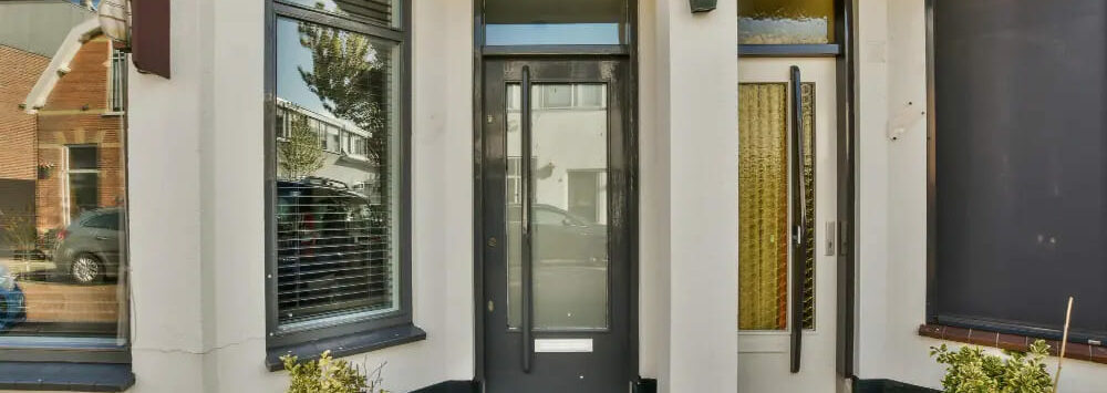 Входные группы для частного дома